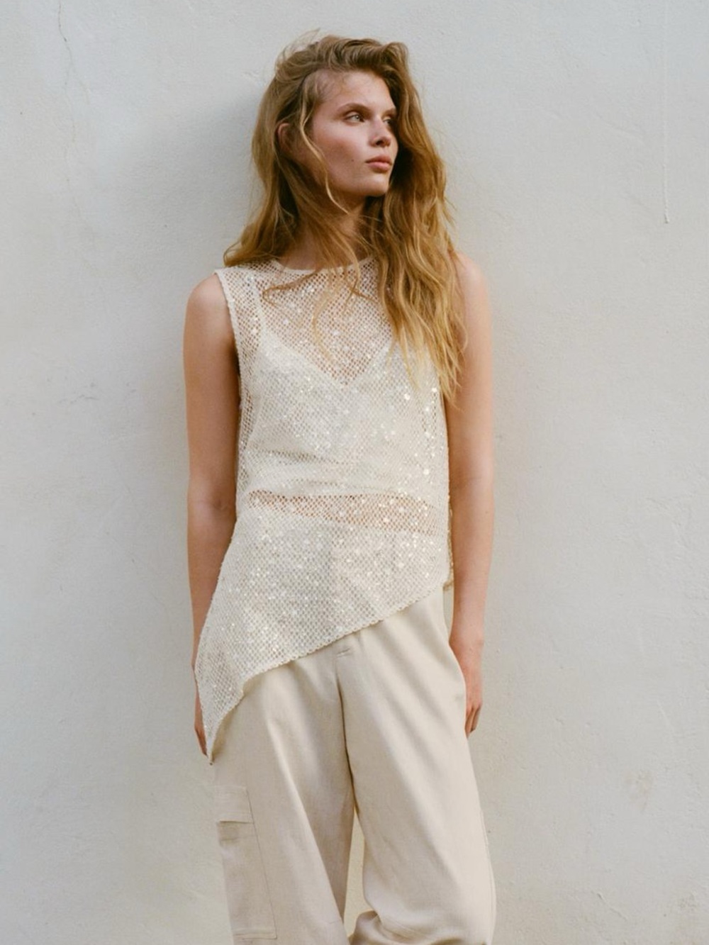 ZARA SEQUIN MESH TOP
ECRU14387/070/7